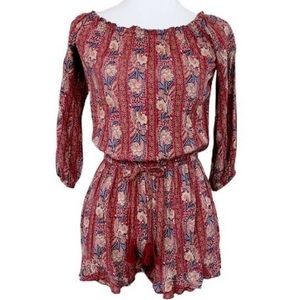 Womens American Eagle Patterned Off the Shoulder Romper size Medium